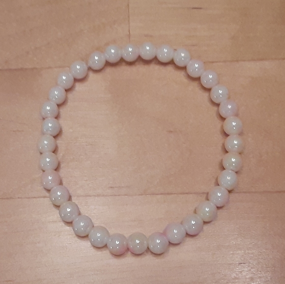 ๐ Set of 3 Blush Halloween Stretch Bracelets - Picture 3 of 6